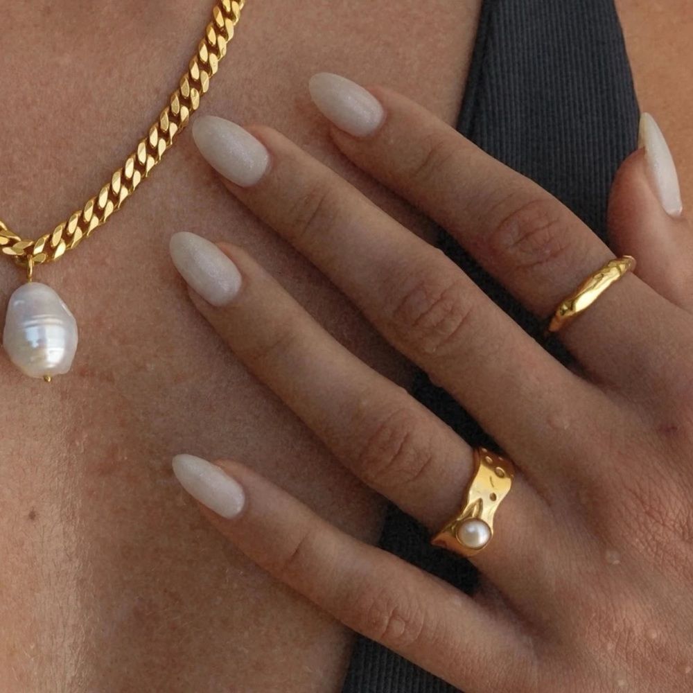 Fresh water pearl ring M377